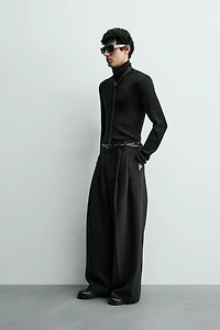 PULL LÉGER CÔTELÉ