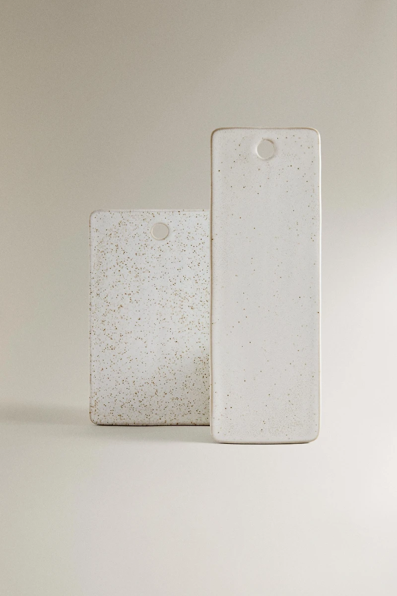 RECTANGULAR STONEWARE CUTTING BOARD