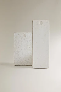 RECTANGULAR STONEWARE CUTTING BOARD