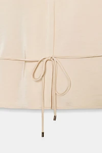 SATIN EFFECT BLOUSE WITH THIN BELT