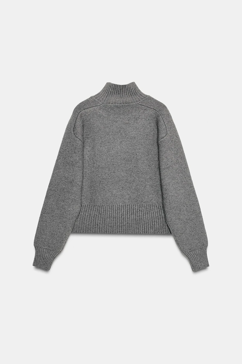 KNIT JUMPER WITH NECK OPENING