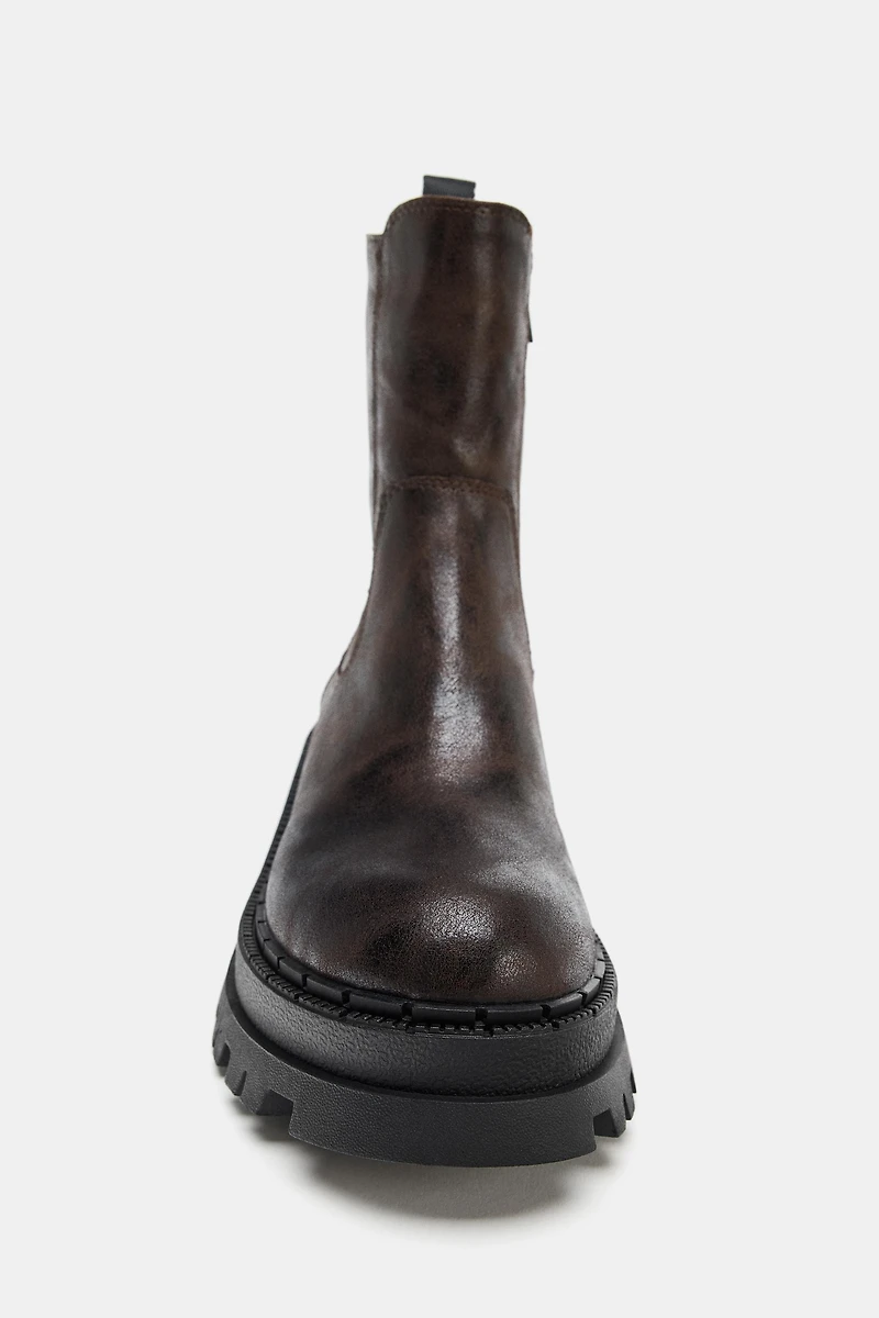 BOTTINES À PLATEFORME EFFET USÉ