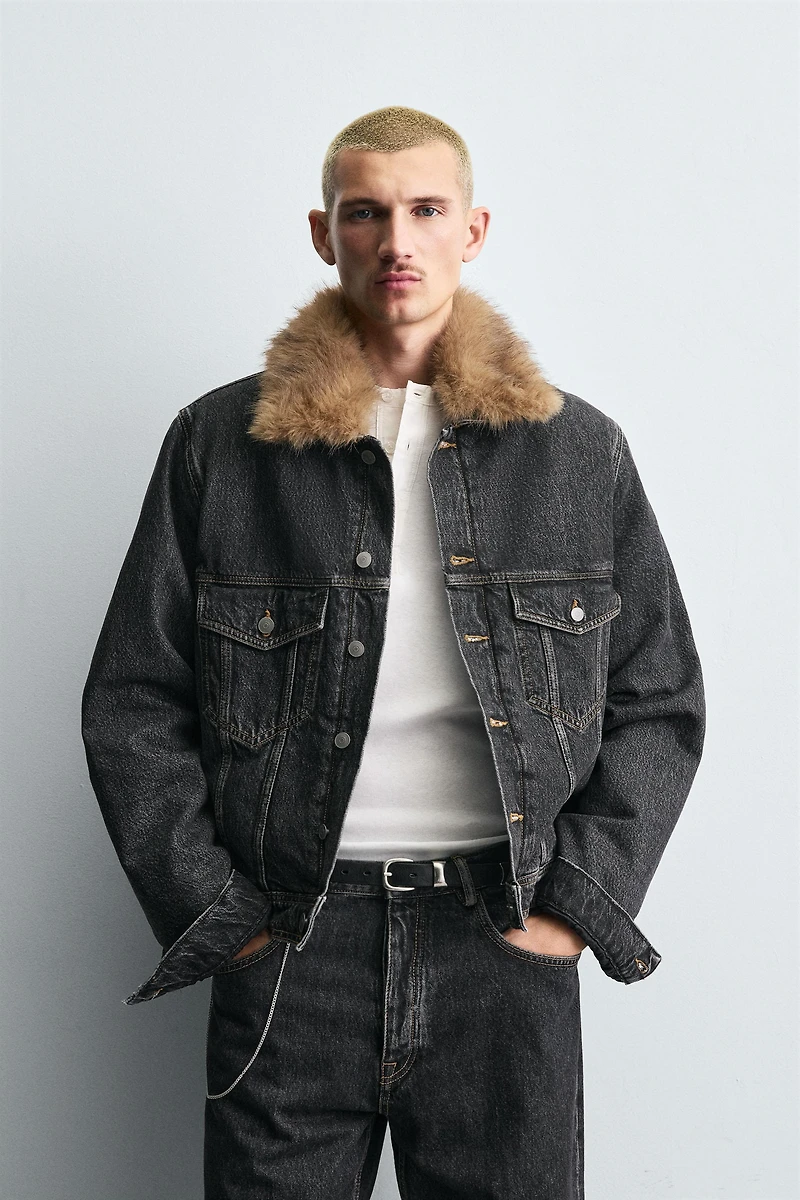 FAUX FUR COLLAR DENIM JACKET