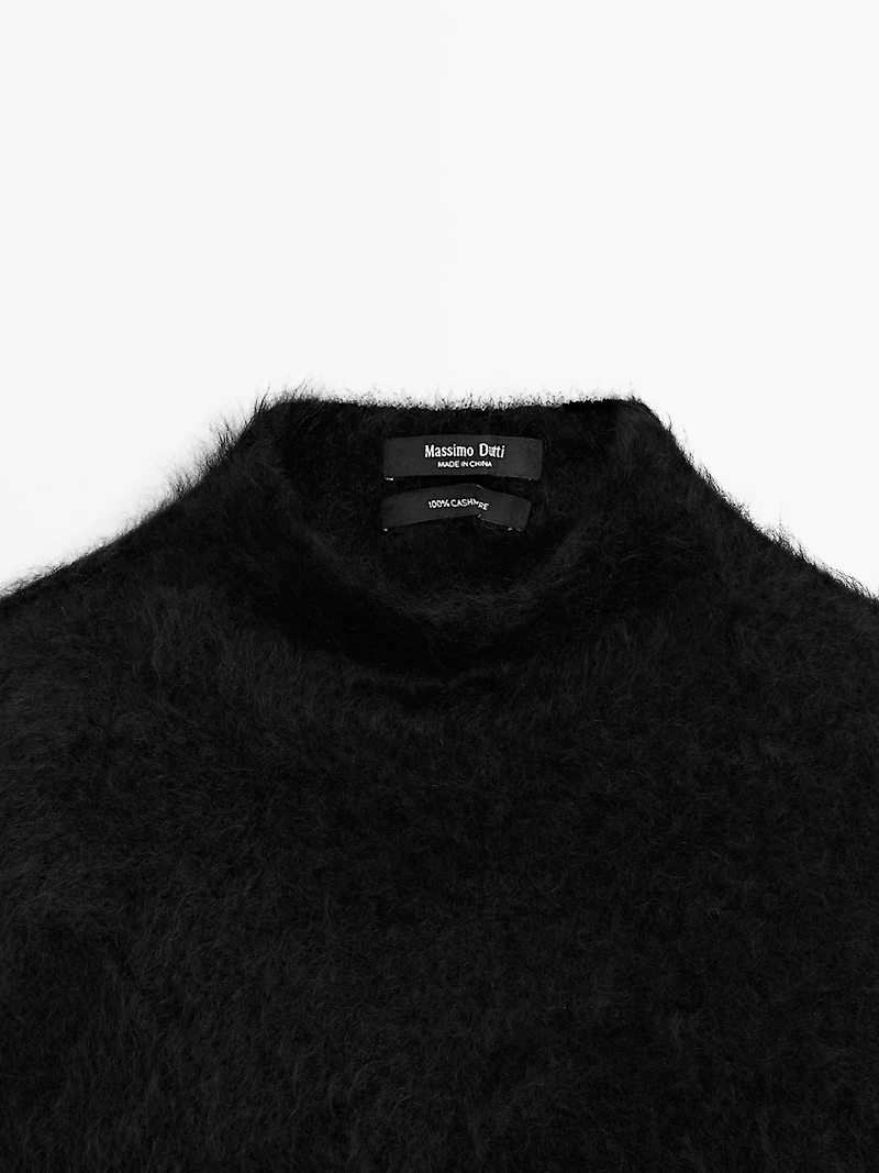 100% cashmere brushed finish cape