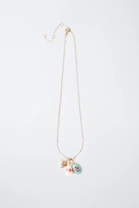 CHARM PENDANT NECKLACE