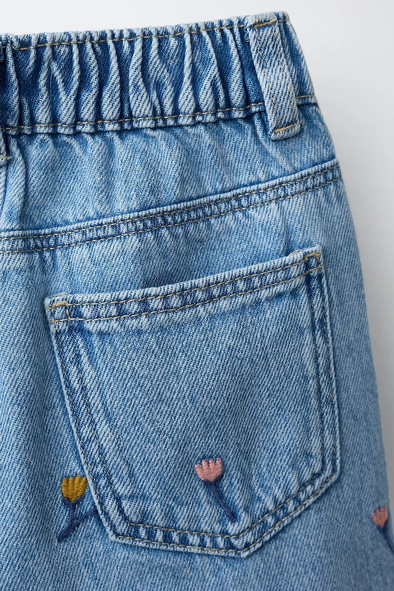 EMBROIDERED RUFFLED CULOTTE JEANS