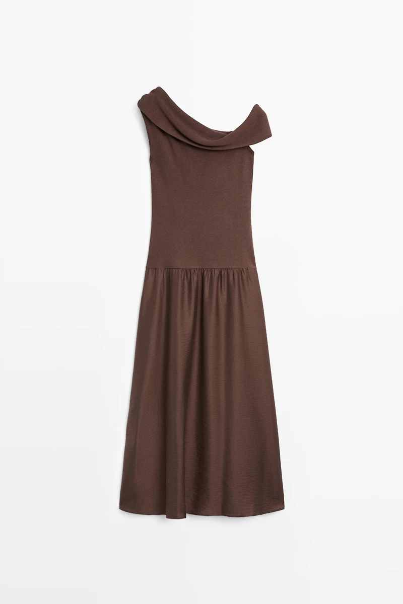 Robe midi asymétrique