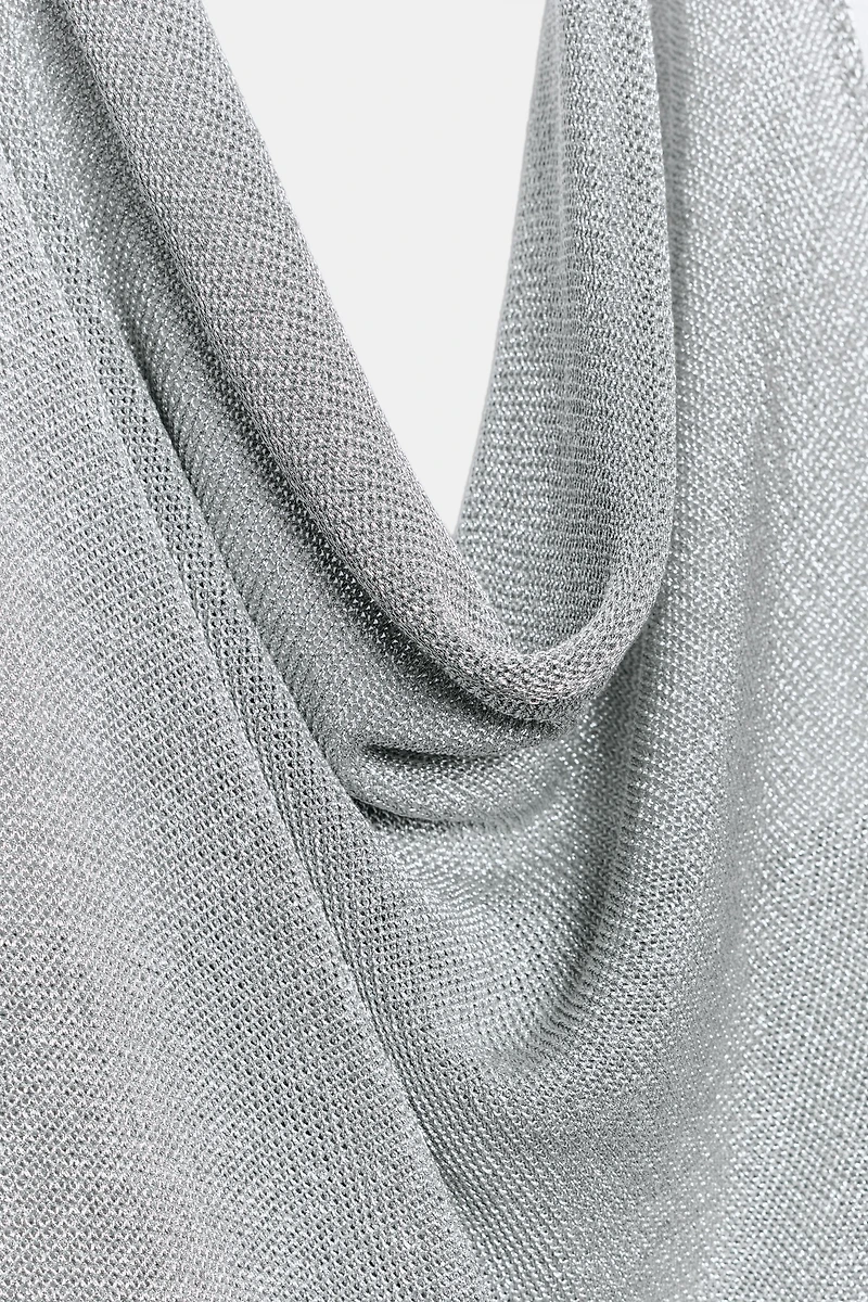 ROBE EN MAILLE HALTER FIL MÉTALLISÉ