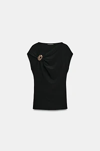 DRAPED HARDWARE TOP