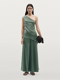 Flowing wide-leg trousers