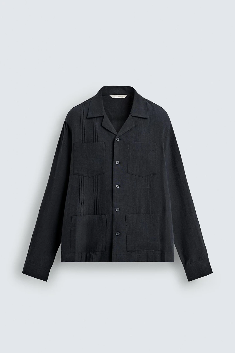 RELAXED FIT 100% LINEN SHIRT WITH PLEATED POCKETS