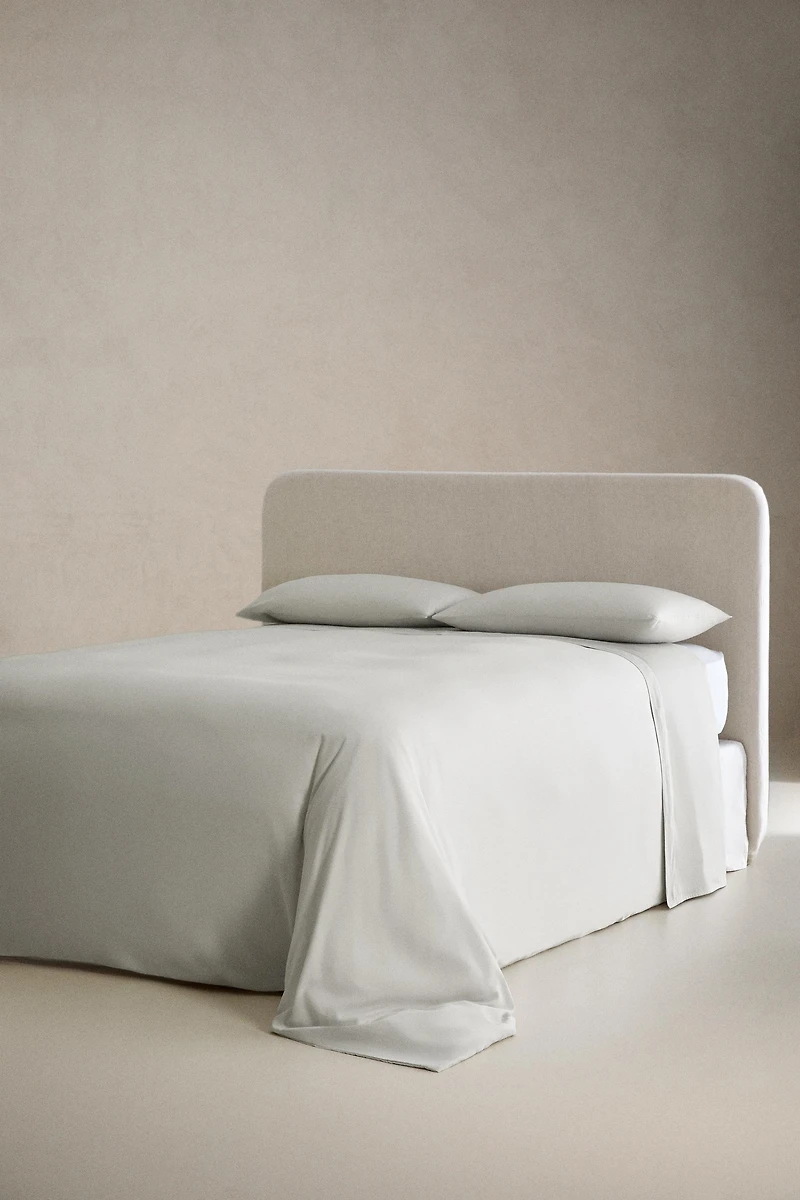 SATEEN FITTED SHEET | 11.8" THICK ( THREAD COUNT