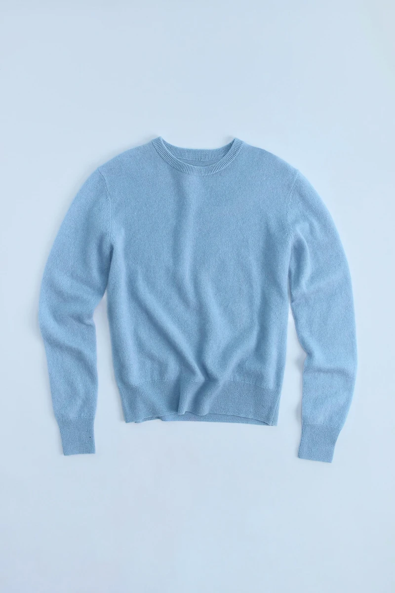 100% WOOL KNIT SWEATER