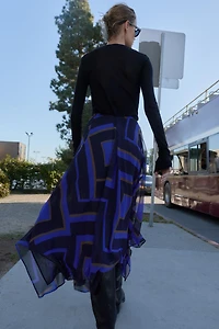 ASYMMETRIC PRINTED MIDI SKIRT