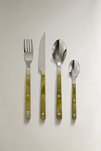 4-PIECE CUTLERY SET WITH ACRYLIC HANDLE