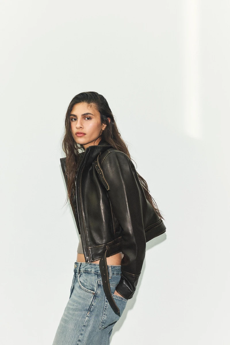 100% DISTRESSED LEATHER JACKET