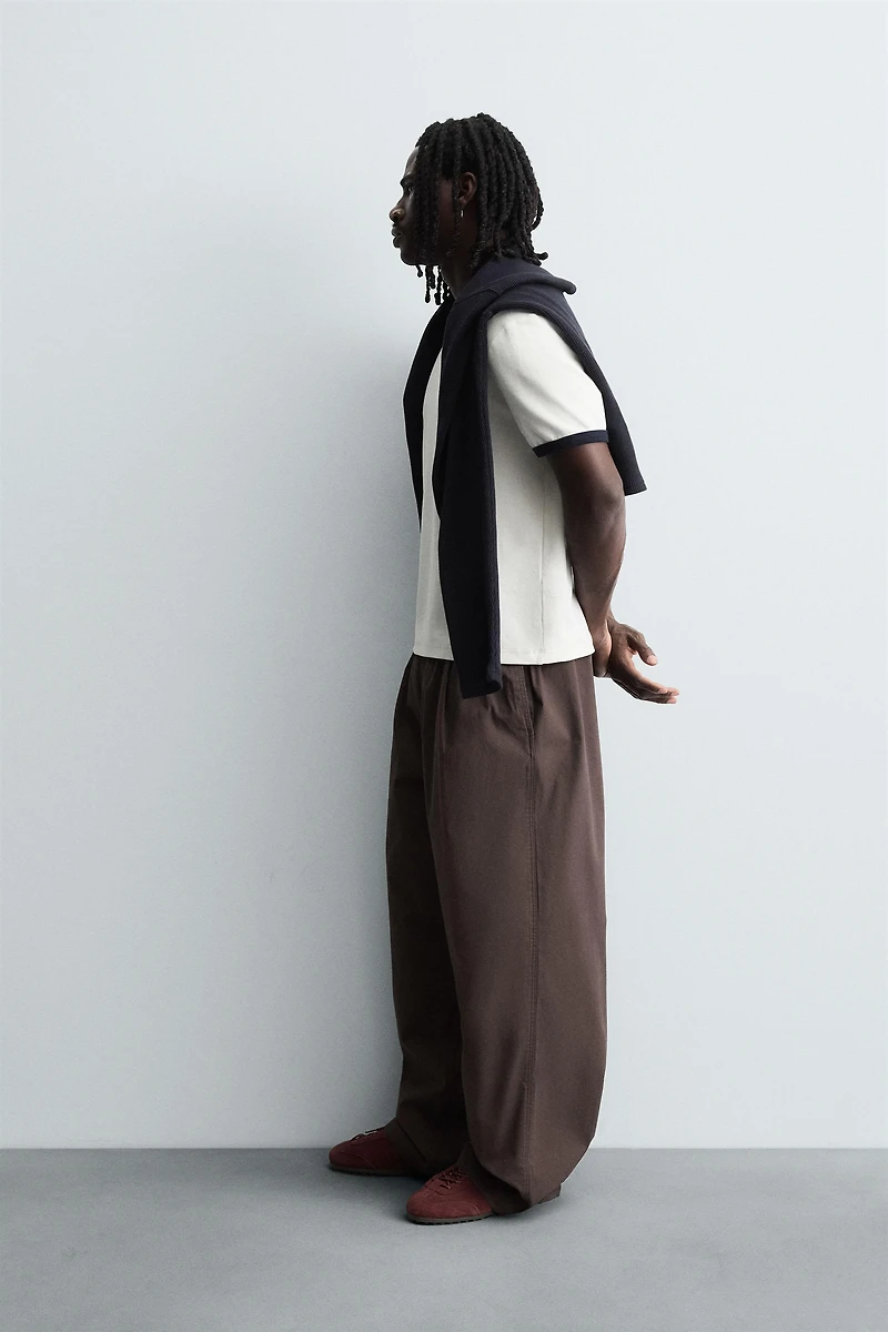 PANTALON BALLON À PLIS
