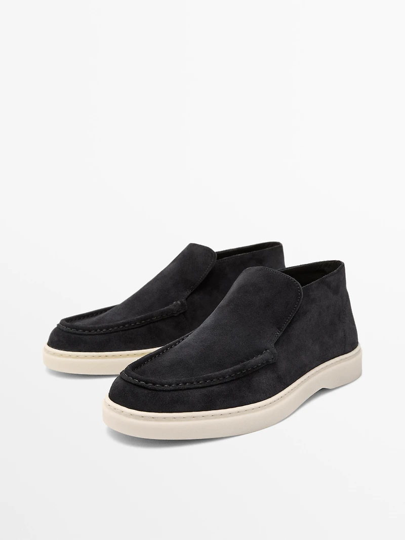 Mocassin bottine en croûte de cuir