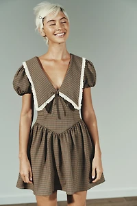 PLAID PETER PAN COLLAR DRESS