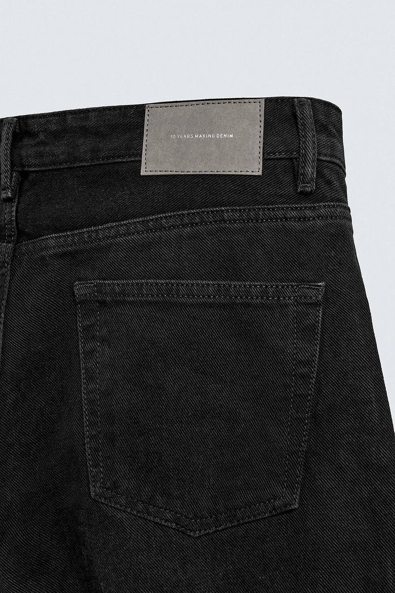 REGULAR FIT JEANS
