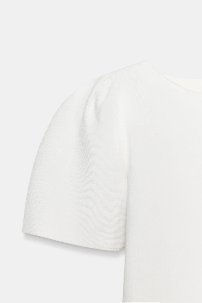 PUFF SLEEVE KNIT TOP