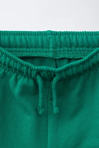 SHORT EN MOLLETON BRODÉ SNOOPY PEANUTS™