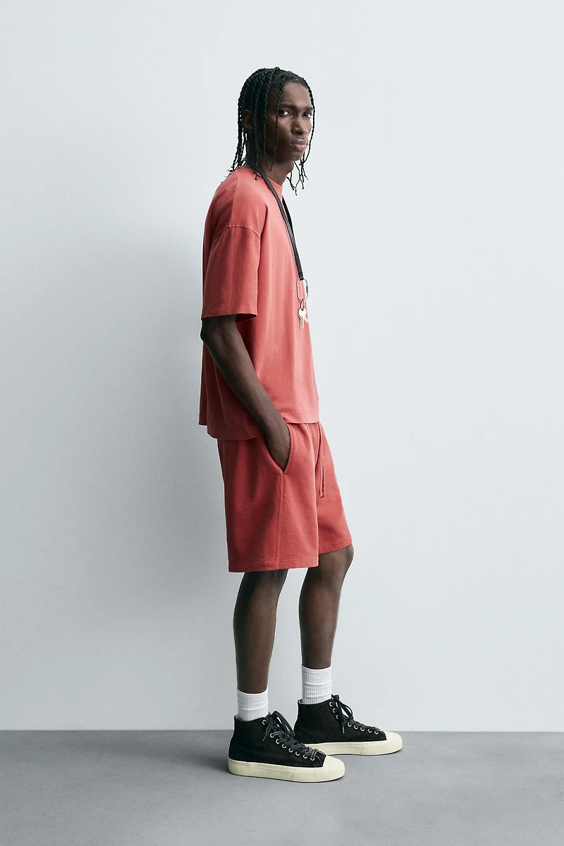 LIGHTWEIGHT WASHED BOXY FIT T-SHIRT