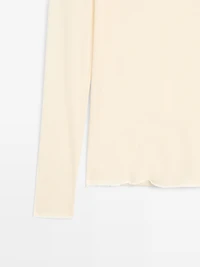 Lightweight long sleeve T-shirt