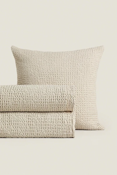 MINI WAFFLE BEDSPREAD