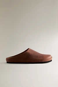 MINIMAL LEATHER MULES