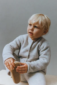 EMBROIDERED FLORAL KNIT PANTS