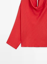 Flowing blouse with draped collar