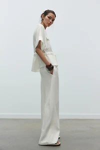 PANTALON EN CRÊPE À JAMBES LARGES