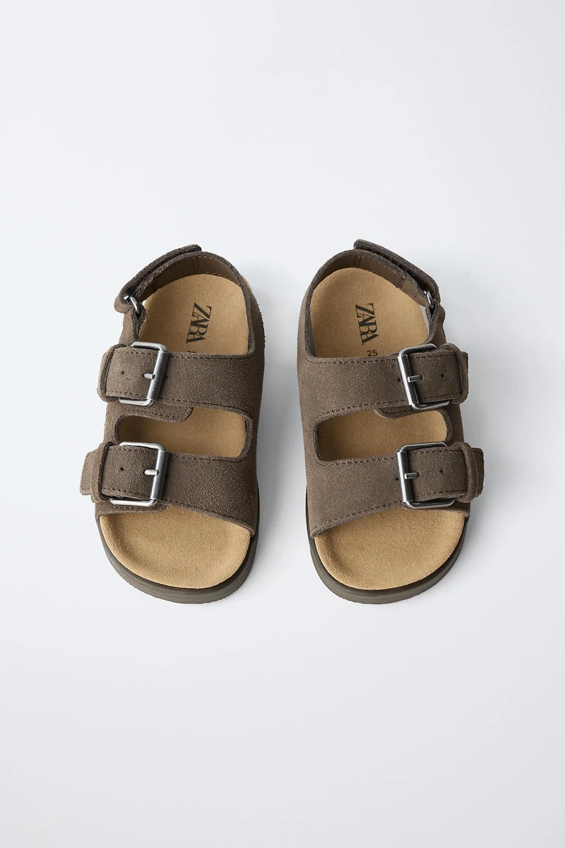LEATHER BUCKLE SANDALS