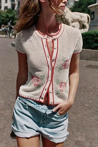 EMBROIDERED FLORAL CARDIGAN