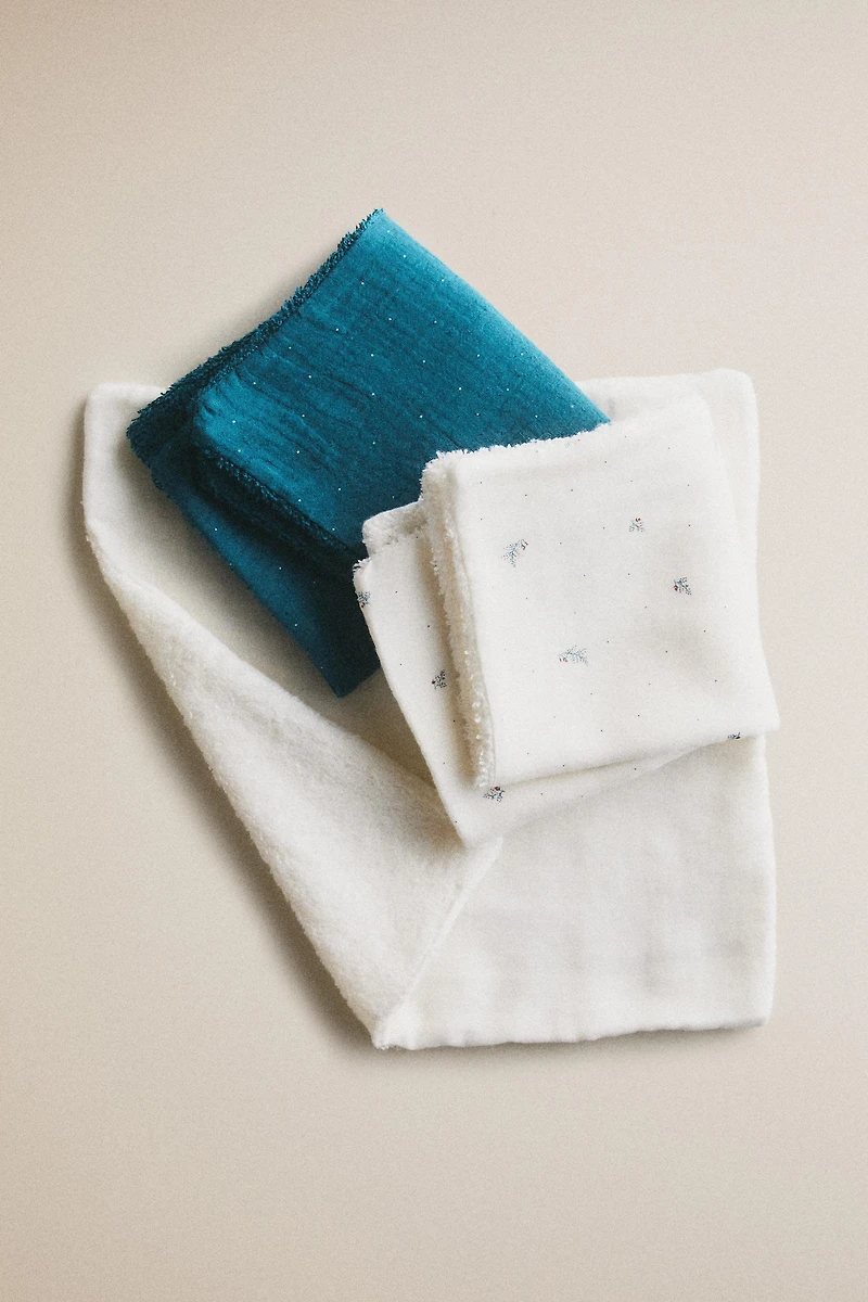 BABY MINI FLORAL TOWEL (PACK OF 3)