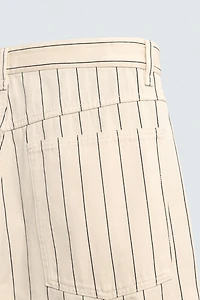 BERMUDA BAGGY FIT À RAYURES