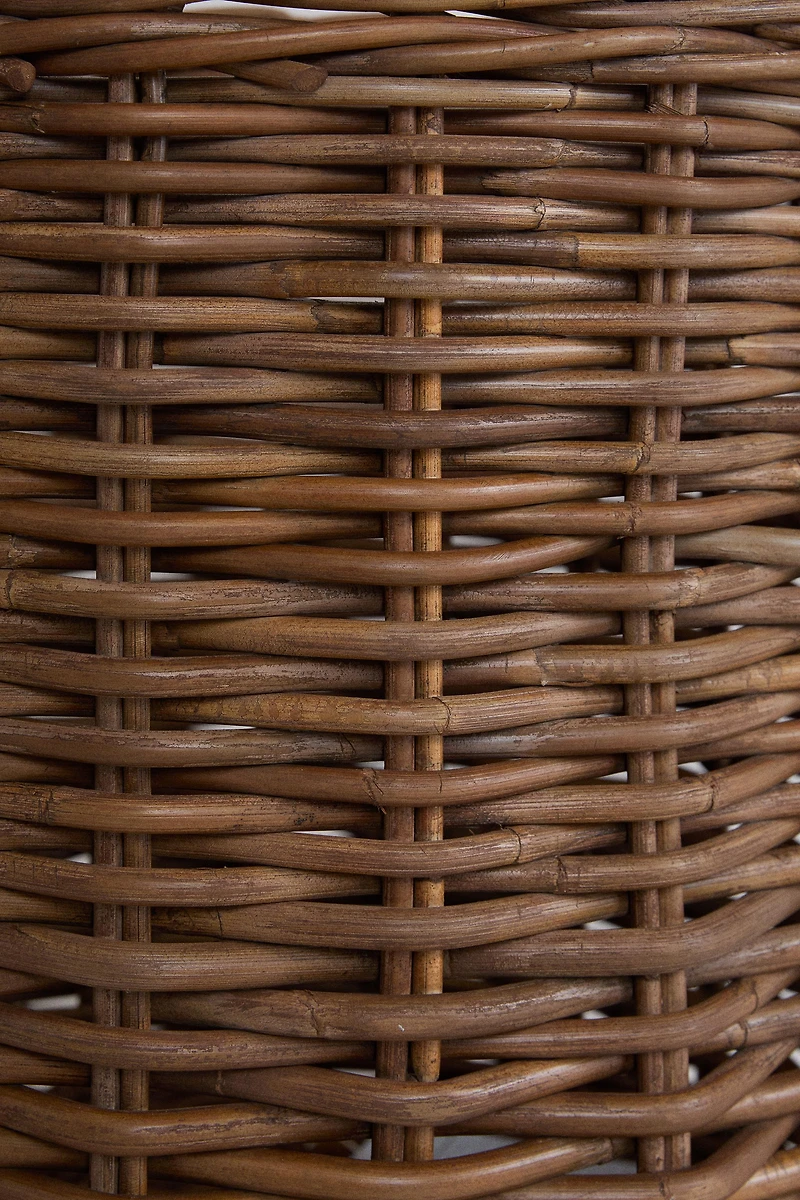 ROUND RATTAN BASKET