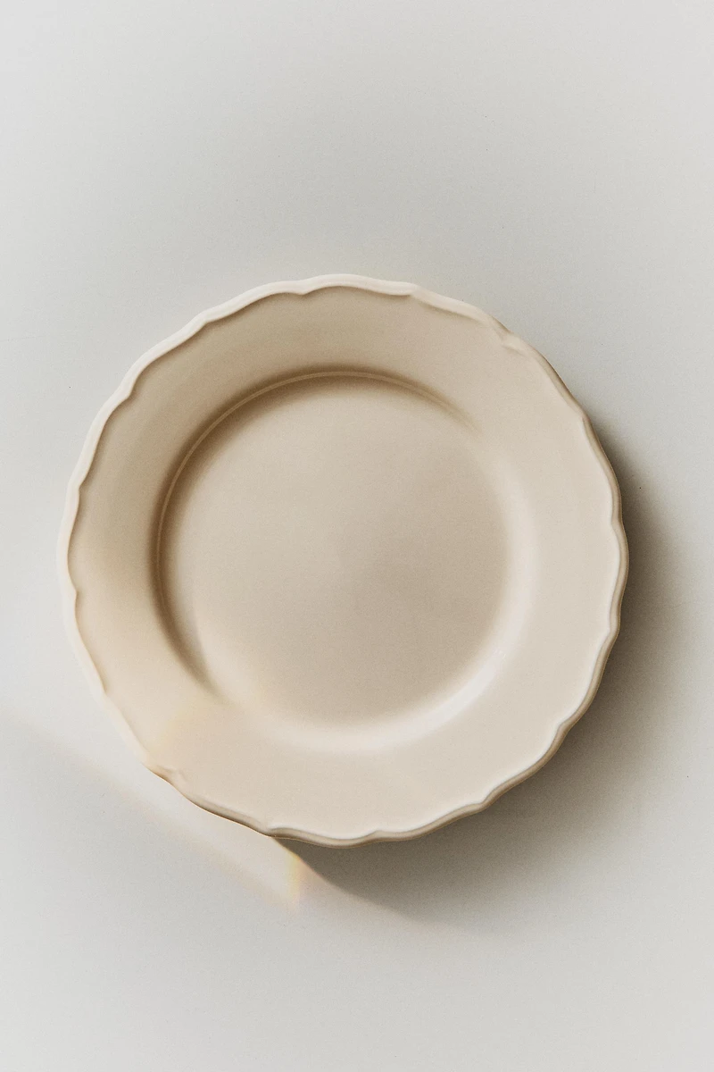 ASSIETTE PLATE FAÏENCE BORD RELIEF