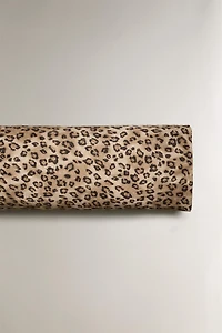 SATEEN PILLOWCASE WITH ANIMAL PRINT
