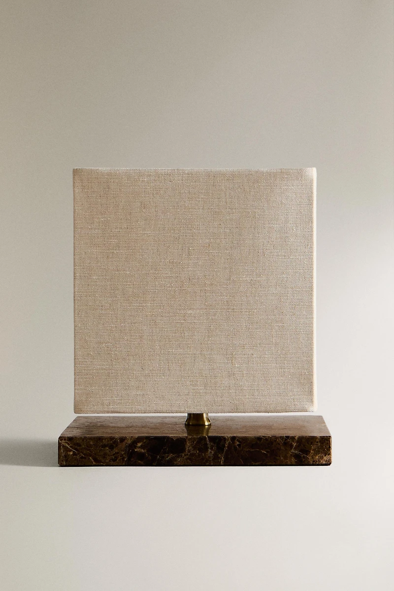 CUBE TABLE LAMP