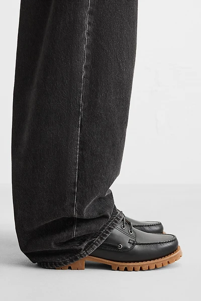LEATHER BOAT SHOES