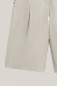 Long linen Bermuda shorts with darts - LIMITED EDITION