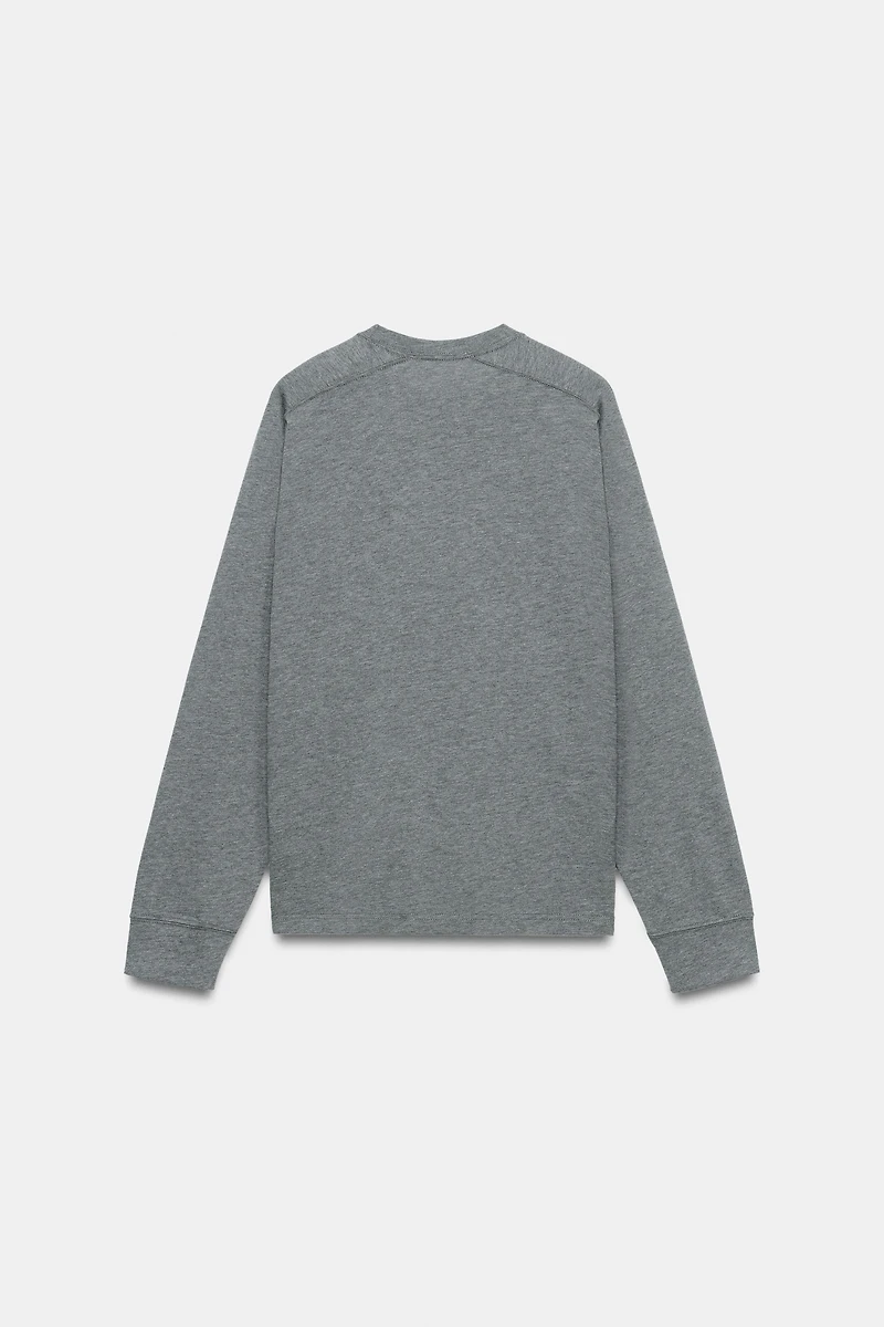 CREW NECK SWEATSHIRT