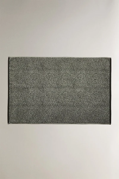 MELANGE-EFFECT BATH MAT