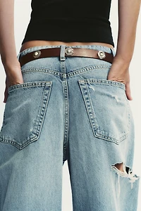 CEINTURE EN CUIR À CLOUS CŒURS