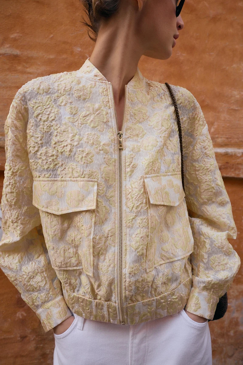 JACQUARD BOMBER JACKET