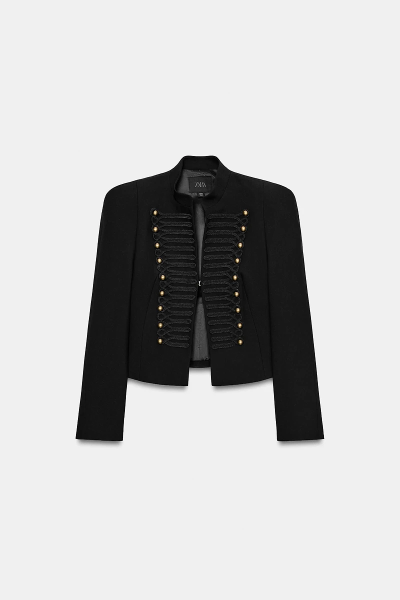 FITTED BLAZER WITH SHOULDER PADS