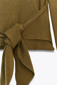 KNOT KNIT SWEATER