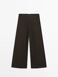 Wide-leg trousers with darts